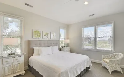 Photo 5 - VH | Griggs | 3BR