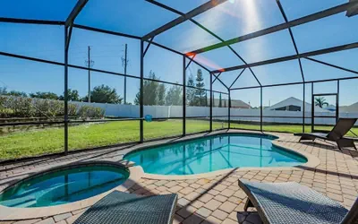 Photo 2 - Lazy Breeze Villa- Pool/Spa, Gameroom, near Disney