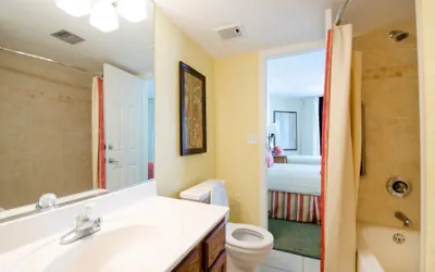 Photo 4 - Gulf View 2 Bedroom Suite