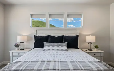 Photo 4 - 3 Bed + 2.5 Bath