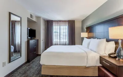 Photo 4 - 1 Bedroom Suite 1 King Bed Nonsmoking