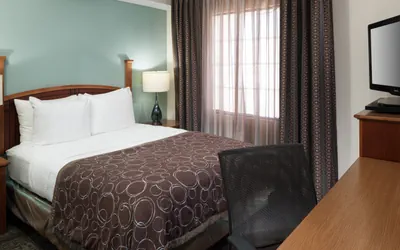 Photo 3 - 1 Bedroom Suite 1 King Nonsmoking