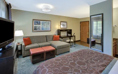 Photo 2 - 1 Queen Bed Studio Suite Nonsmoking