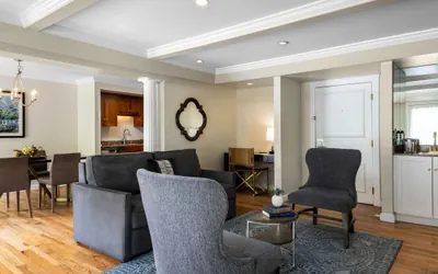 Photo 5 - Orvis Inn 2BR Premier Queen Suite