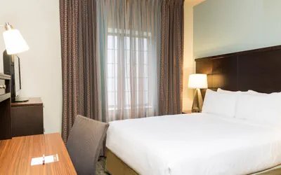 Photo 4 - 1 Bedroom Suite 1 Queen Bed Nonsmoking