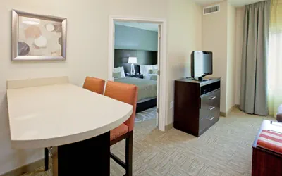 Photo 3 - 1 Bedroom Suite 2 Dbl Beds Nonsmoking