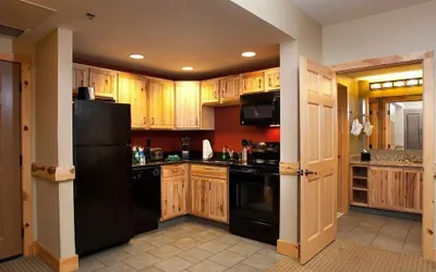 Photo 2 - Loon Hollow Suite