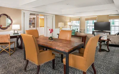 Photo 2 - Resort Green Mountain Suite