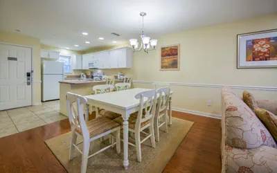 Photo 4 - 2 Bedroom Villa Grand