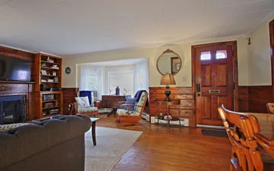 Photo 5 - 2 Bedroom + Loft Cottage