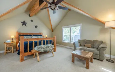Photo 5 - 3 Bed + 2.5 Bath
