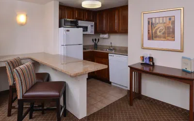 Photo 3 - 1 Bedroom Suite 2 Double Beds Nonsmoking