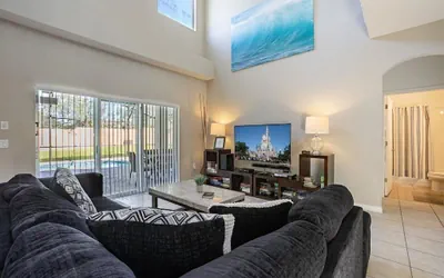 Photo 4 - Castaway Breeze-5 BR Pool Home w/ game room