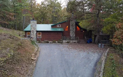 Photo 2 - Hawk Haven- Blue Ridge