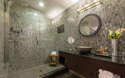 Photo 5 - 1 King Bed Signature Villa