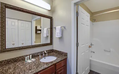 Photo 4 - 1 Bedroom Suite 1 Queen Nonsmoking