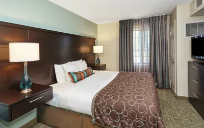 Photo 3 - One Bedroom Queen Bed Nonsmoking