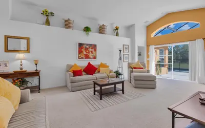 Photo 5 - Fabulous Three-bedroom Villa - Privacy & South Facing Pool
