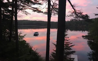 Photo 3 - Lakefront Cottage