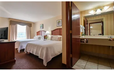 Photo 3 - Junior Suite Double Full with Sofa Bed for 3
