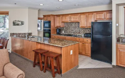 Photo 2 - Crest Pointe 2 Bedroom Villa with 2 Kings