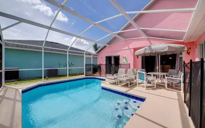 Photo 4 - Idyllic and peaceful 4 bed home near Disney