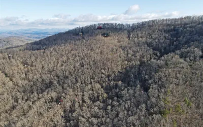 Photo 3 - Enchanted Lookout Lodge - Morganton GA