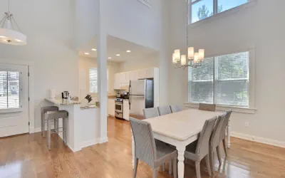 Photo 4 - VH | Swan | 3BR
