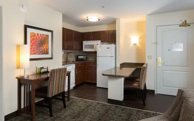 Photo 3 - 1 Bedroom Suite 1 King Bed Nonsmoking