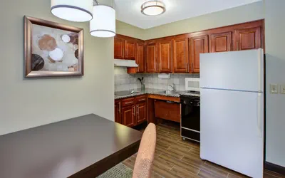 Photo 2 - 1 Bedroom Suite 1 Queen Nonsmoking