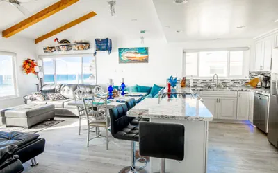 Photo 5 - 120-OCEANFRONT Penthouse 5