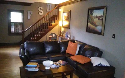 Photo 2 - Historic Twin Tudors Inn Basement Room (KP1404BMNT)