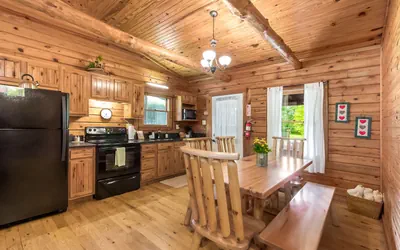 Photo 2 - Oldfield Cabin