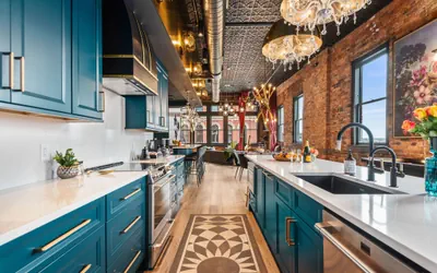 Photo 3 - The Songbird-Luxury Penthouse Banker's Alley-Walk to Broadway