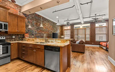 Photo 4 - The Johnny Cash- Lofts at Noel Court, Downtown