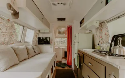 Photo 3 - Dina the Airstream