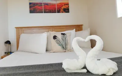 72B Family Retreat near Grand Canyon South Rim Sleeps 4