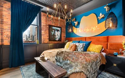 Photo 2 - The Songbird-Luxury Penthouse Banker's Alley-Walk to Broadway