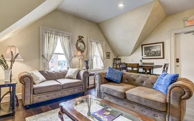 Photo 4 - The Bressmer | Capitol Suite | 3rd Floor