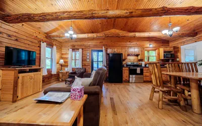 Photo 5 - Pine Grove Cabin