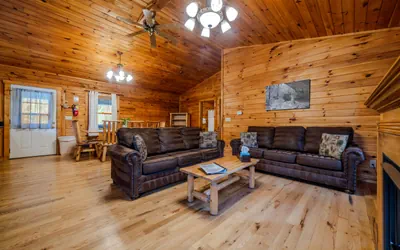 Photo 2 - Maplewood Cabin