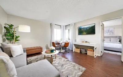 Photo 3 - Casa de Calma - Fast Internet - Near Disneyland & CHOC - 1BR