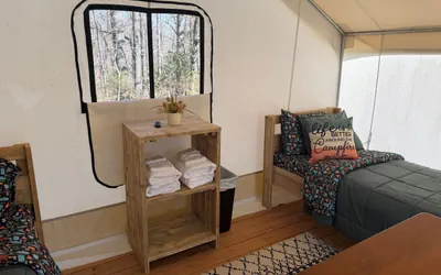 Photo 2 - Roaring River - Small #1 - Four Twin Beds