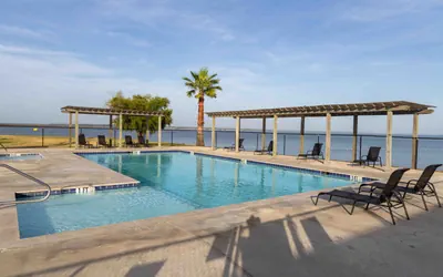 Photo 5 - Glamping Escape on Lake Livingston