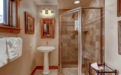 Photo 4 - 5 Bed/5 Bath Condo - Steps from the Chairlift!