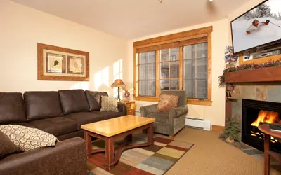 Photo 3 - 2Br Condo @ Springs 8848~Walk to slopes