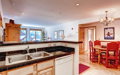 Photo 2 - Stay 2Br Condo Near River Run. No Clean Fee