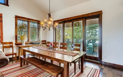 Photo 5 - Beautiful 4Br Townhome with Private Hot tub!