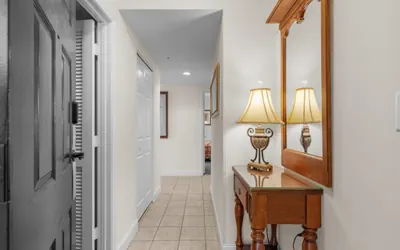 Photo 3 - SOUTHWIND 1506