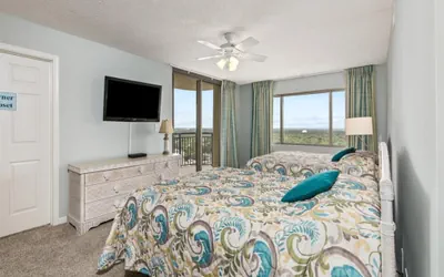 Photo 3 - BRIGHTON TOWER 1909 3BR 3BA OCEANFRONT